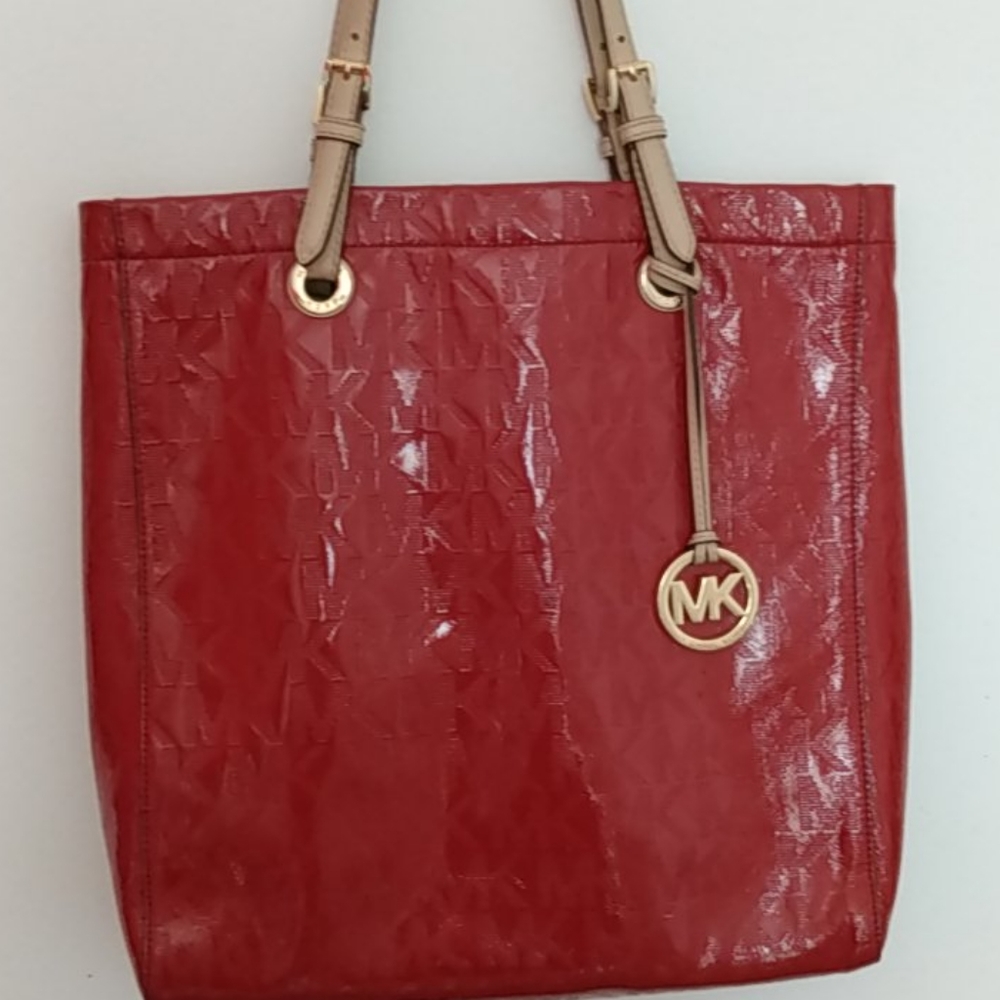 Shoulder hangbag